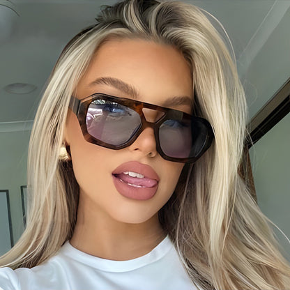 نظارات شمسية كبيرة الحجم بتصميم جلد النمر من إنس، مناسبة للصيف والعطلات على الشاطئ